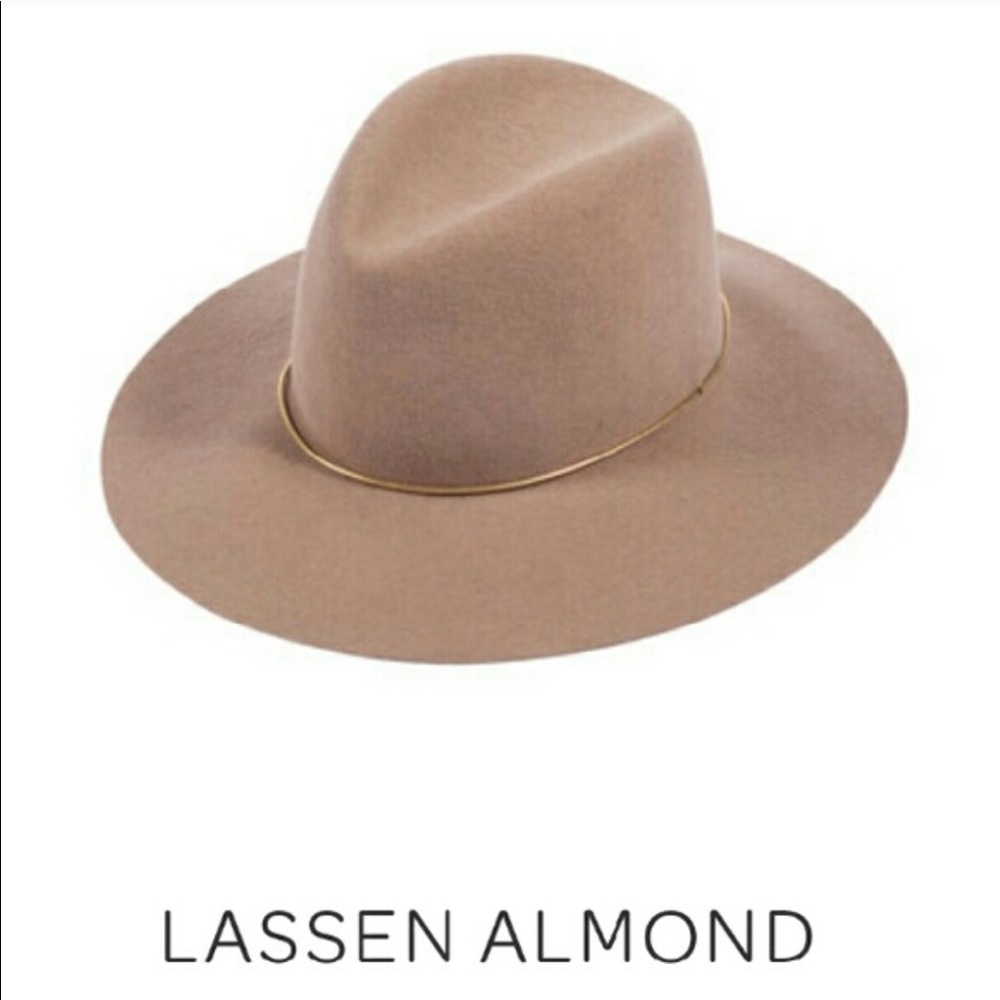 Janessa Leone lassen almond hat